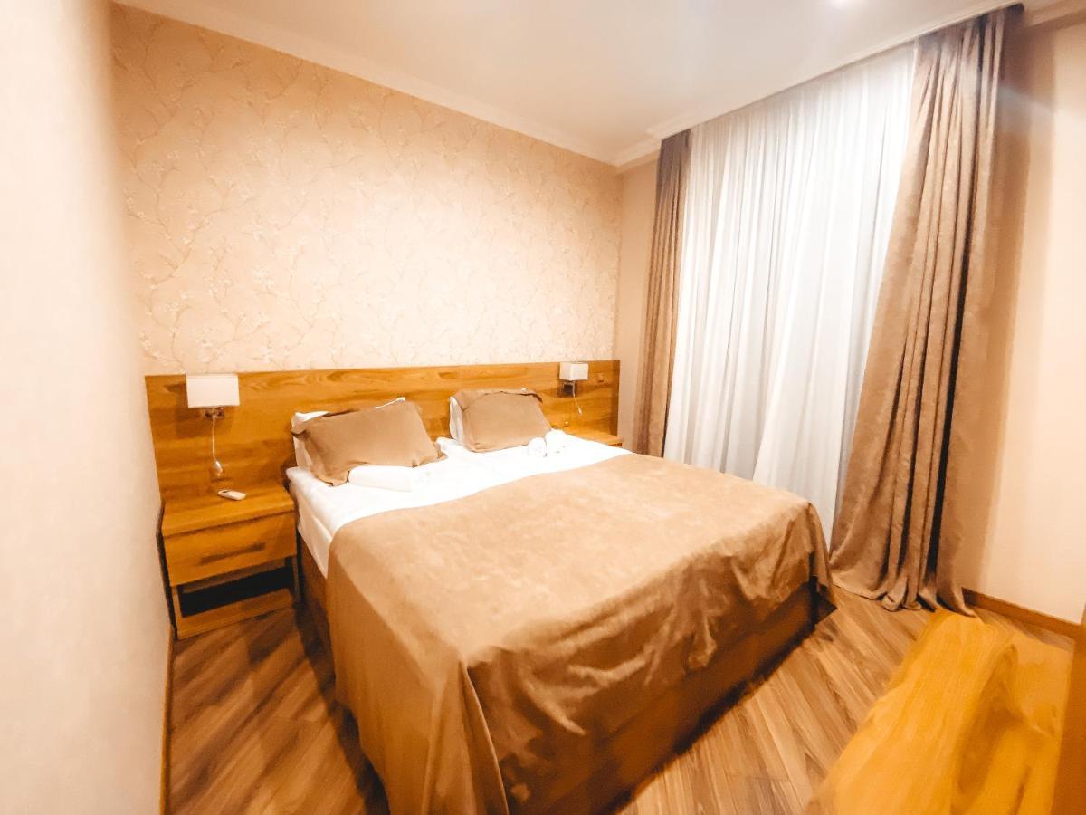 Sunset Tbilisi Luxury Aparthotel Εξωτερικό φωτογραφία