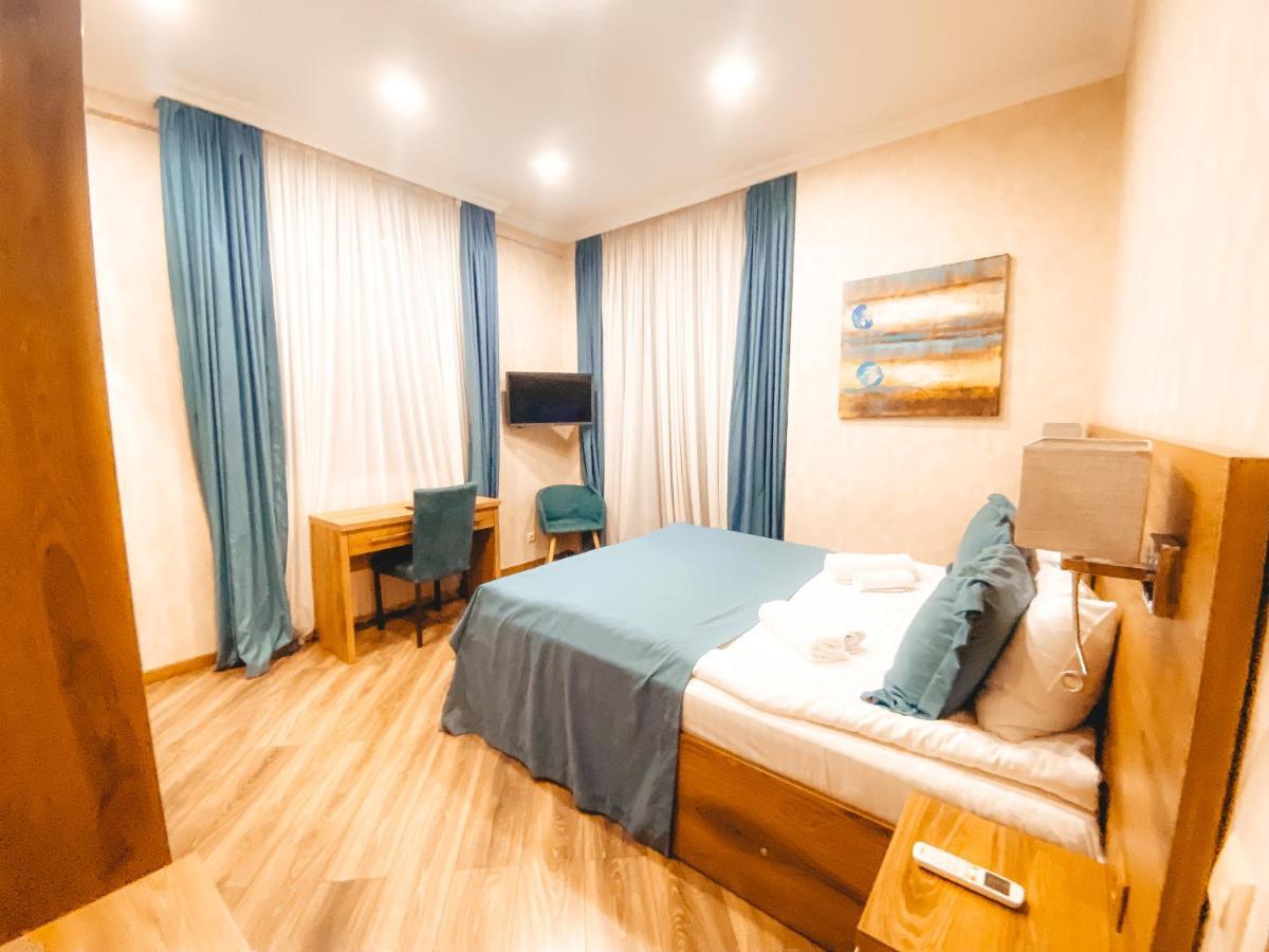 Sunset Tbilisi Luxury Aparthotel Εξωτερικό φωτογραφία