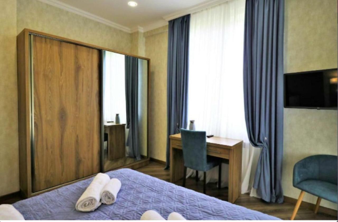 Sunset Tbilisi Luxury Aparthotel Εξωτερικό φωτογραφία